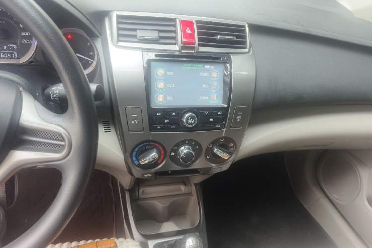 Used Honda City Classic 2012 1.5L manual Elite Edition