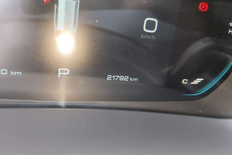 Used Baojun RM-5 2019 1.5T CVT 24-Hour Online Luxury Version 6 Seats Odometer Close Up