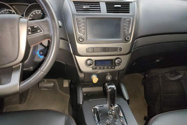 Used Geely Auto GX7 2014 2.0L Automatic Prestige Edition