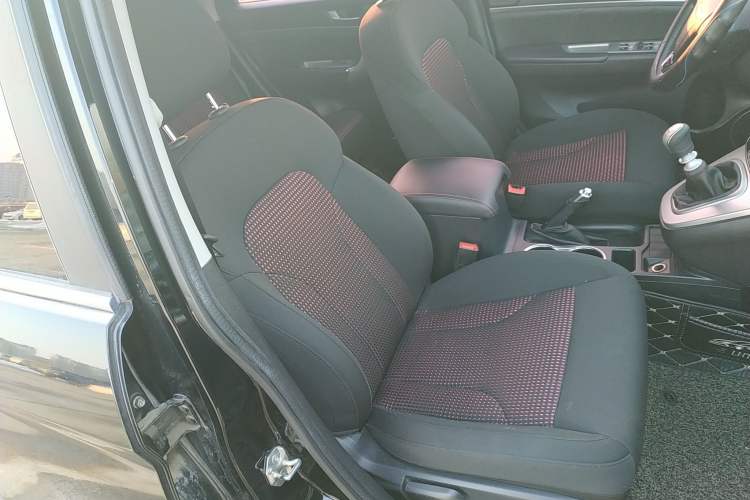 Used Haval M6 2018 1.5T Manual Two-Wheel Drive Urban Model