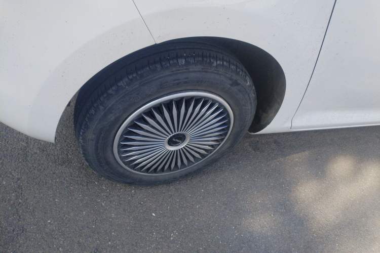 Used CHANGAN NEVO Lumin 2023 301km Honey Dew Edition Right Rear Wheel Hub