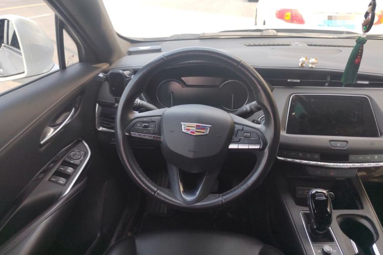 Used Cadillac XT4 2021 28T Two-Wheel Drive Tech Edition
