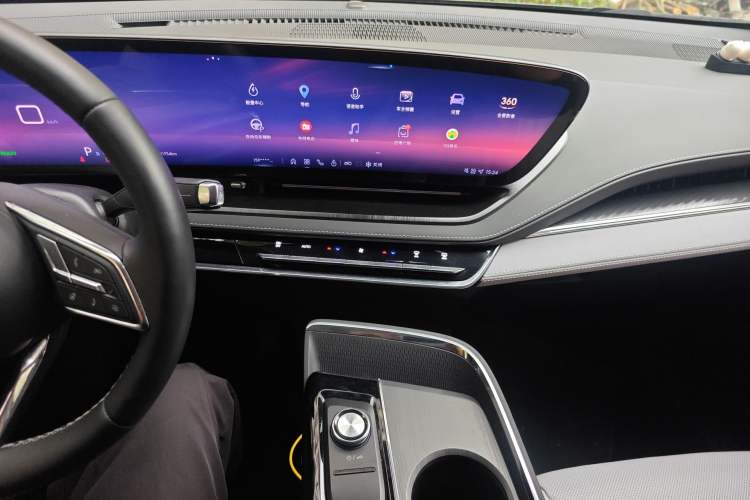 Used Buick E5 2023 Zhenxiang Standard Range Edition Audio And AC Panel