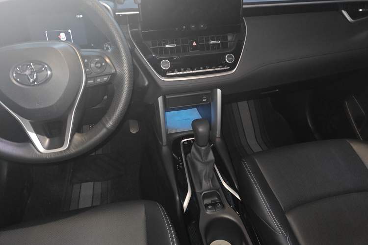 Used Toyota FRONTLANDER 2023 2.0L Smart Electric Hybrid Dual-Engine Luxury Edition
