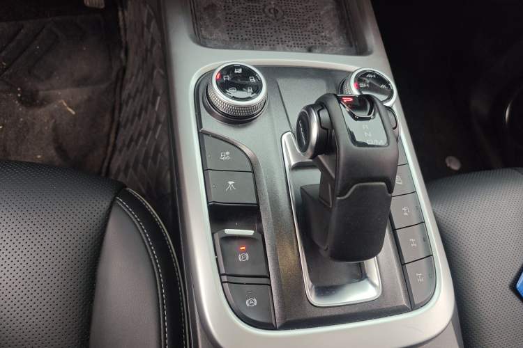 Used Tank 300 2024 2.0T Conqueror Gear Lever