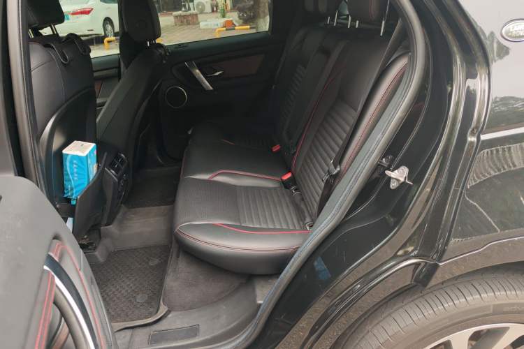 Used Land Rover Discovery Sport 2022 249 PS R-Dynamic S Performance Edition 5 Seats Left Rear Seat