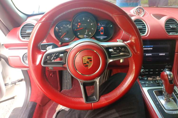 Used Porsche 718 2016 Boxster 2.0T
