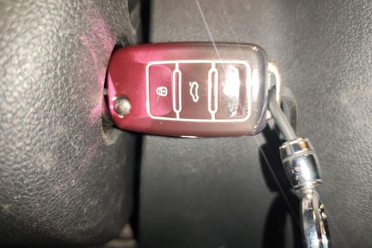 Used Volkswagen Tiguan 2016 300TSI Automatic Two-Wheel Drive Trend Edition Vehicle Key