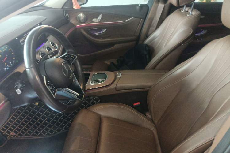 Used Mercedes-Benz E-Class 2022 Second Facelift E 260 L