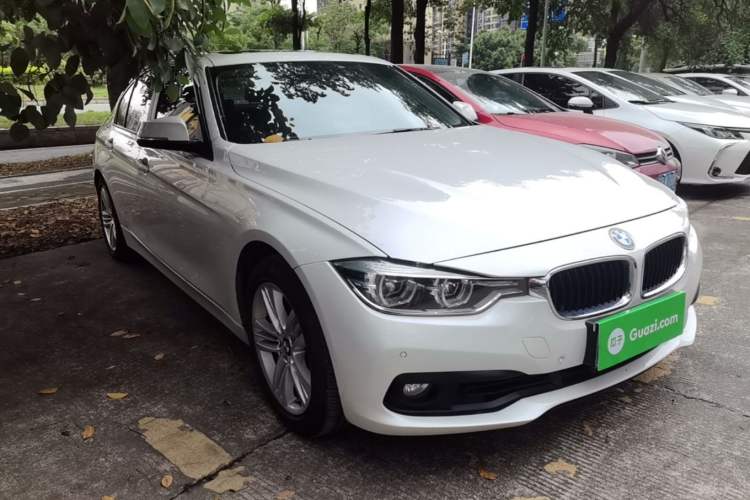 Used BMW 3 Series 2016 320i Fashion Model
