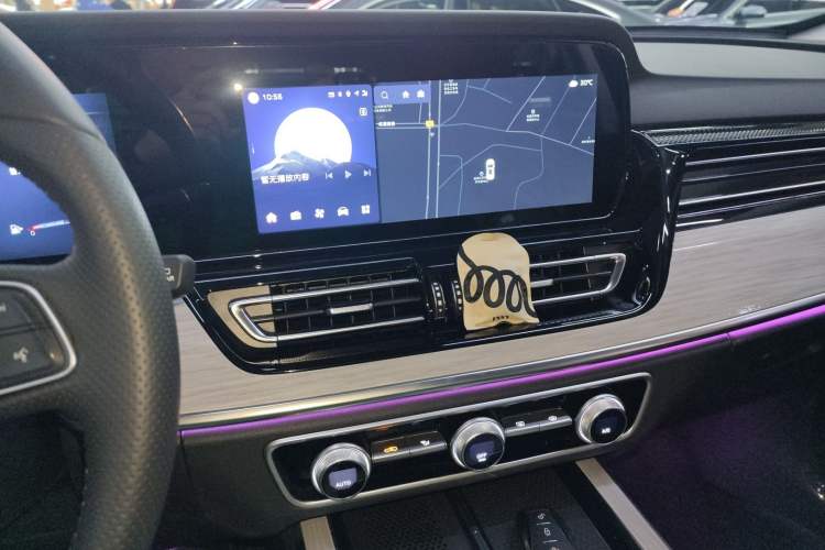 Used Hongqi HS5 2025 2.0T All-Wheel-Drive Flagship Pro Edition
