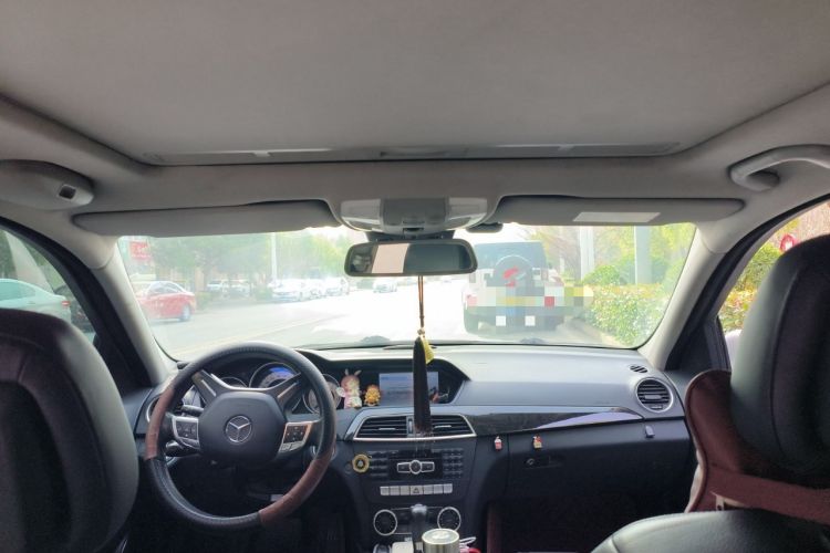 Used Mercedes-Benz C-Class 2011 C 200 CGI Fashion Model