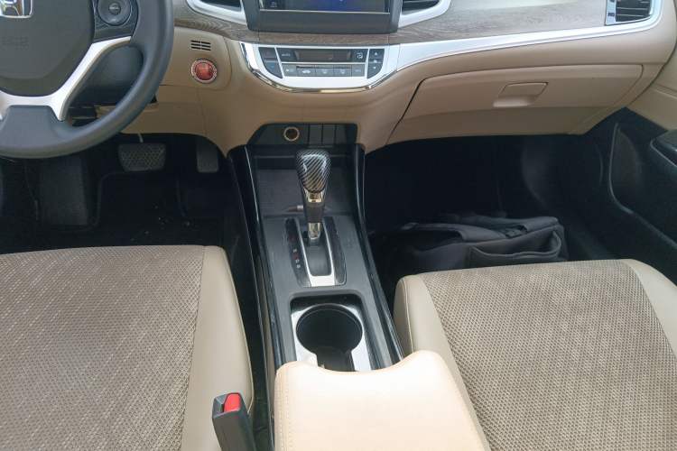 Used Honda Jade 2017 210TURBO CVT Fashion Edition 5-seater