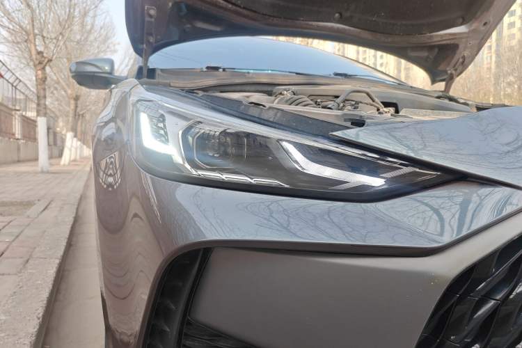 Used MG 5 2021 300TGI DCT Luxury Flagship Edition Right Front Headlight