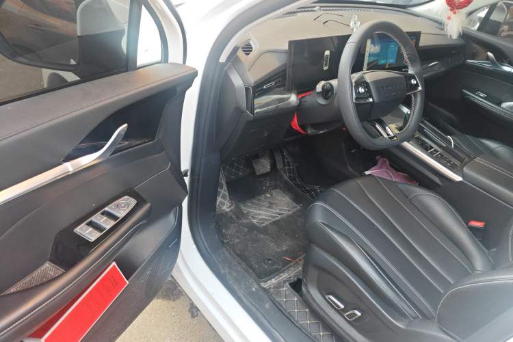 Used Roewe RX5 MAX 2022 1.5T Automatic Zhiwei Prestige Edition