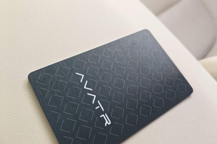 Used Avatr 12 2024 700 Three-Laser Rear-Wheel Drive Luxury Edition Vehicle Key