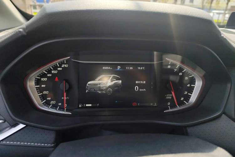 Used SAIC MAXUS G50 2019 1.5T Automatic Luxury Edition China V Standard