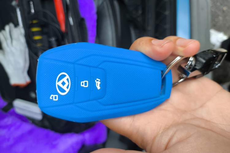 Used SAIC MAXUS D90  Vehicle Key