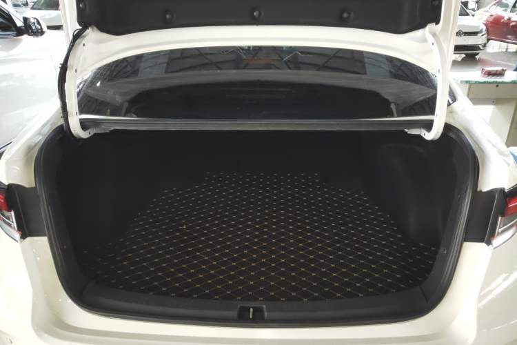 Used Toyota Corolla 2021 1.2T S-CVT Luxury Edition Trunk