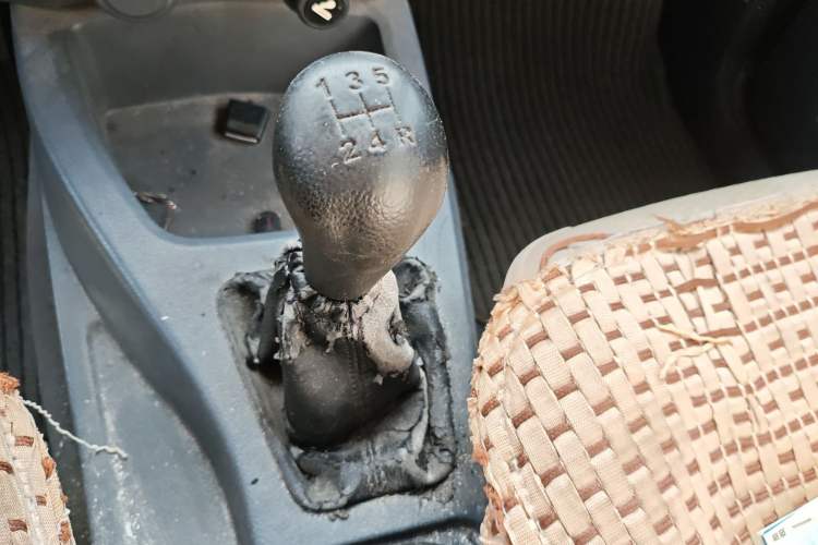 Used Wuling Rongguang 2014 1.5L S Base Version