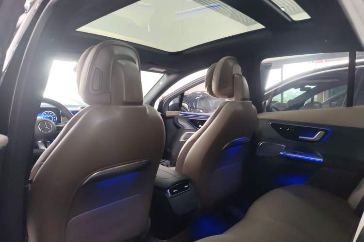 Used Mercedes-Benz EQE SUV 2023 350 4MATIC Luxury Edition