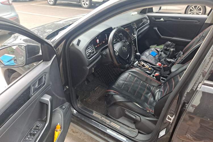 Used Volkswagen T-ROC 2020 280TSI DSG Two-Wheel Drive Comfort Version Driver Seat