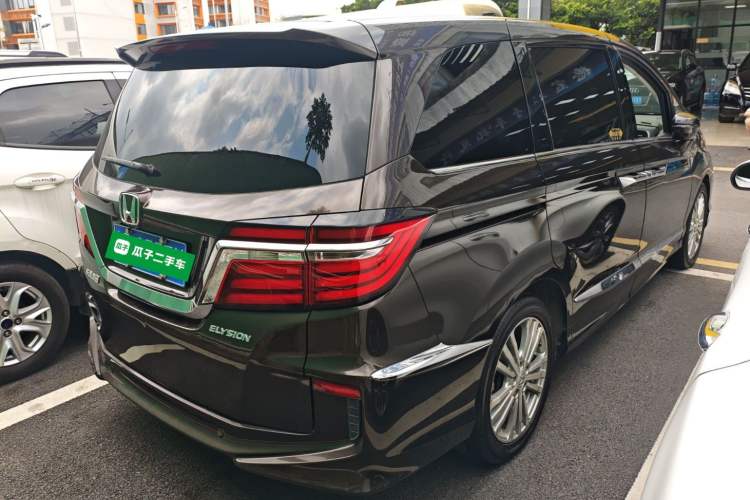 Used Honda Elysion 2016 2.4L Luxury Edition Rear Right 45 Deg