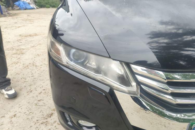 Used Honda Odyssey 2013 2.4L Luxury Edition Right Front Headlight