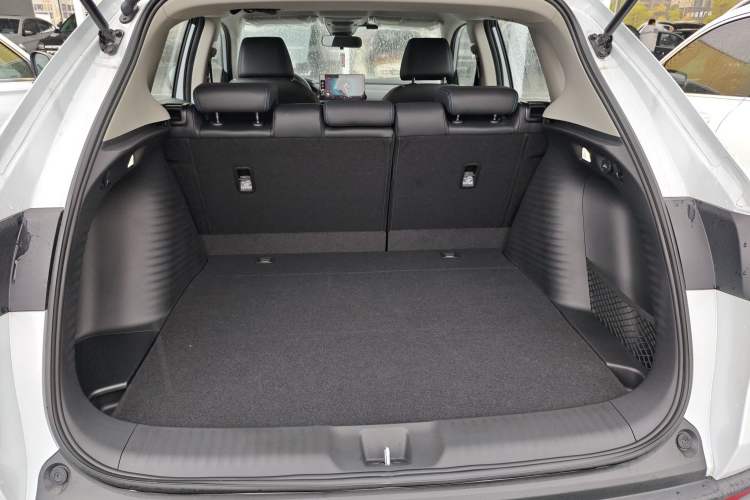 Used Honda HR-V 2023 2.0L eHEV Dynamic Smart Edition