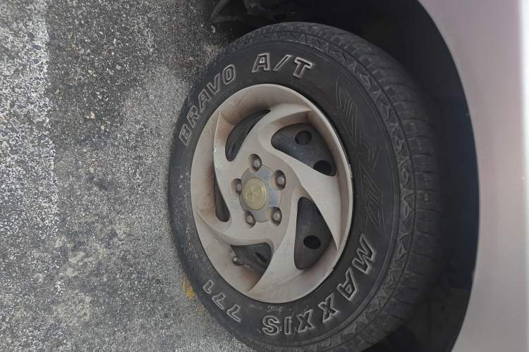 Used JAC Group Refine 