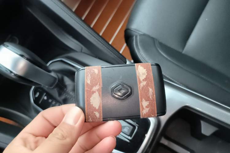 Used Renault Koleos 2017 2.5L Two-Wheel Drive Prestige Edition
