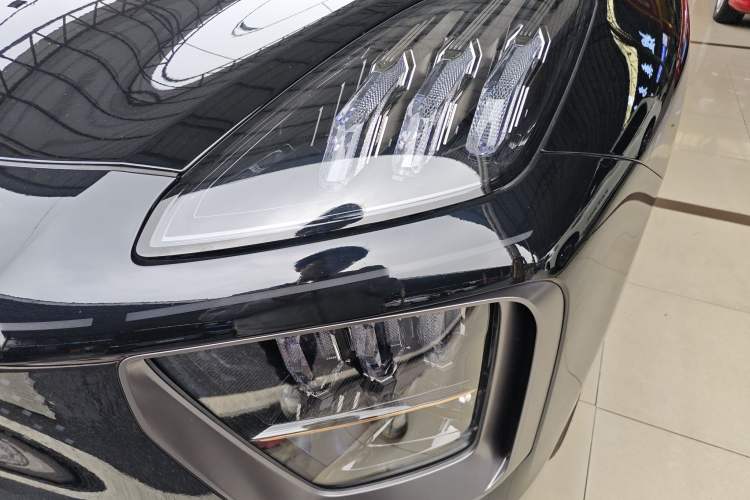 Used Hyptec HL 2025 700 Ultra Six-Seater All-Wheel-Drive LiDAR Version
