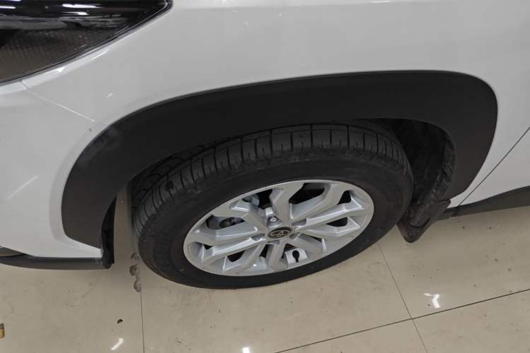 Used Toyota FRONTLANDER 2024 2.0L CVT Leading Plus Edition
