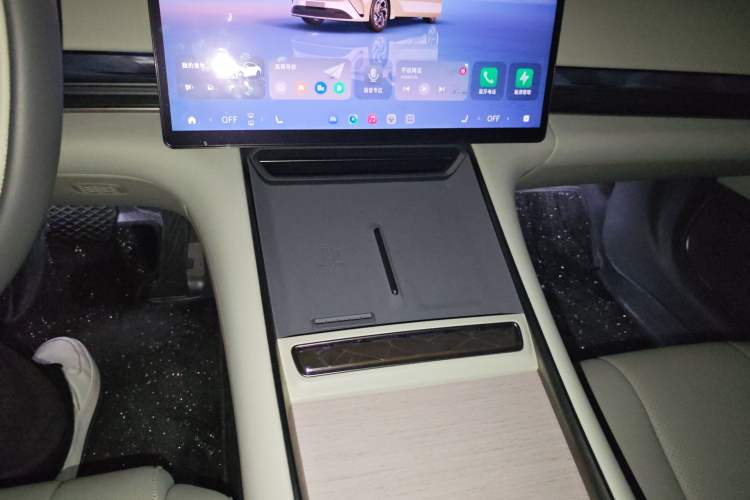 Used EXEED Star Era ES 2025 Extended-Range Pro High-Speed Driver Assistance
