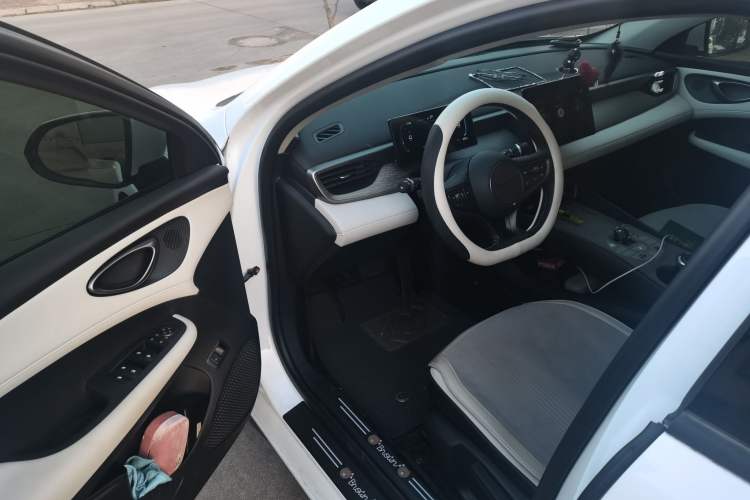 Used BYD Seal 05 DM-i 2025 DM-i Smart Drive 55KM Luxury Model
