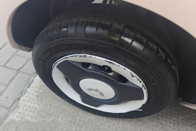 Used Wuling Hongguang MINIEV 2022 Macaron Premium Model – Lithium Ternary Battery