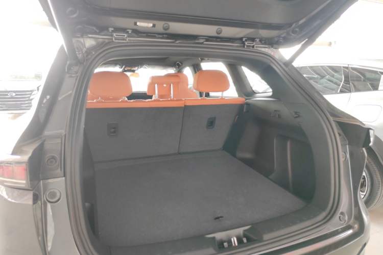 Used CHANGAN CS75 PLUS 2025 4th Generation 1.5T New Blue Whale Smart Luxury Edition
