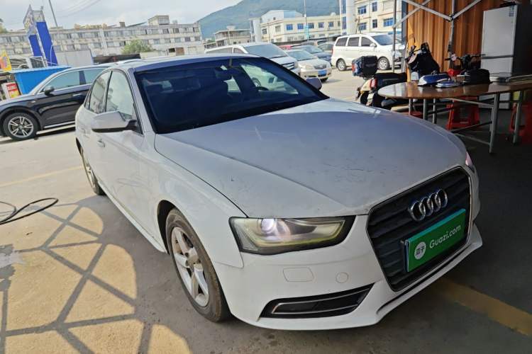 Used Audi A4L 2016 30 TFSI Collector's Edition Automatic Comfort Model Exterior 1