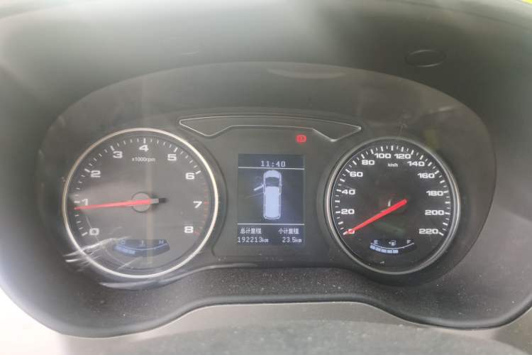 Used JAC Refine M4 2016 2.0L Manual Comfort Edition
