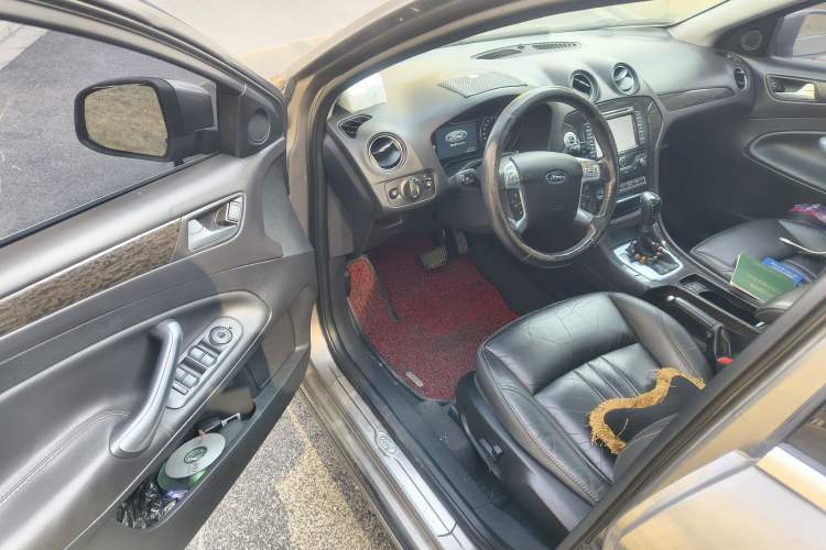 Used Ford Mondeo 2011 2.0L GTDi 200 Luxury Edition