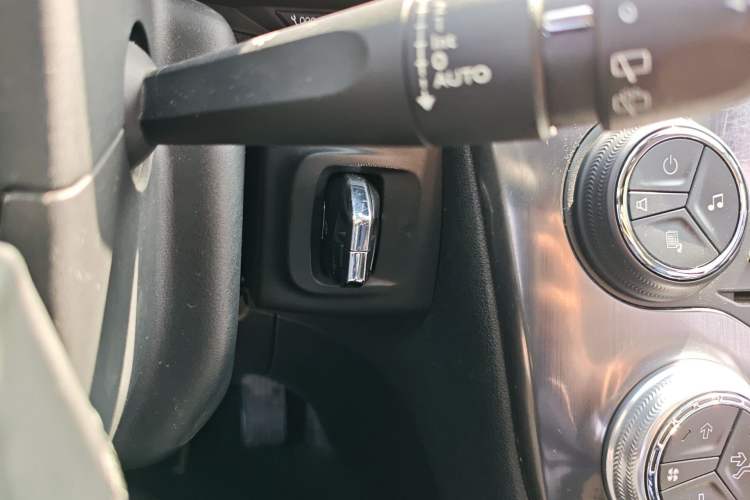 Used DS 5 2014 1.6T Elegant Version THP160 Vehicle Key