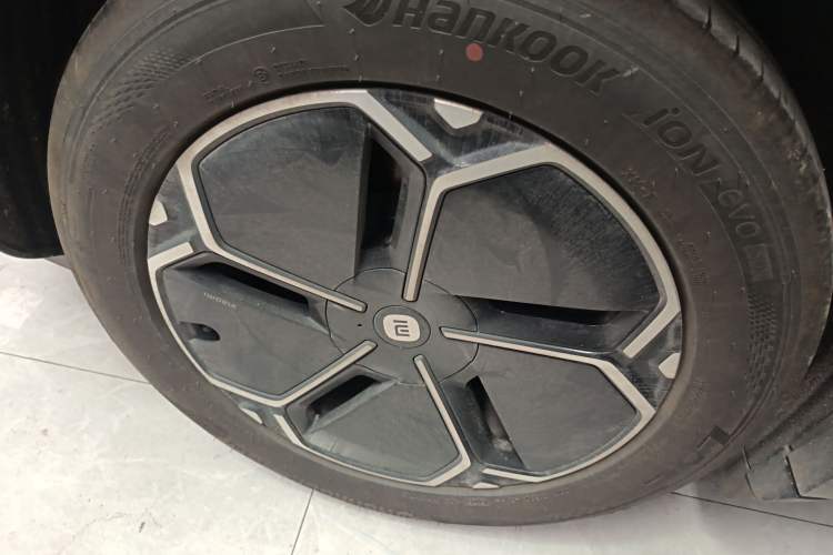 Used Xiaomi Auto YU7 2025 Ultra-Long Range Rear-Wheel Drive Version
