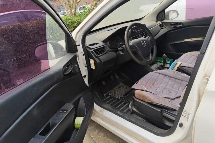 Used Baojun 310W 2017 1.2L Manual Value Edition China V