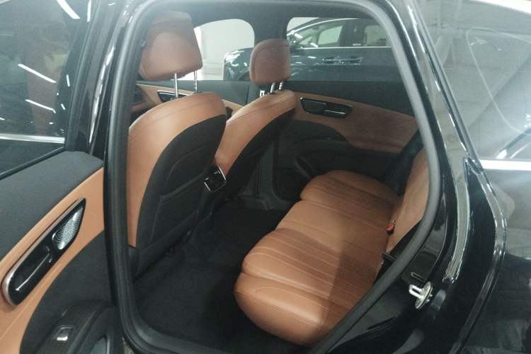 Used Chery Tiggo 8 2026 Model, 5th Generation Leopard Model, Kunpeng 1.6T Automatic Prestige Version
