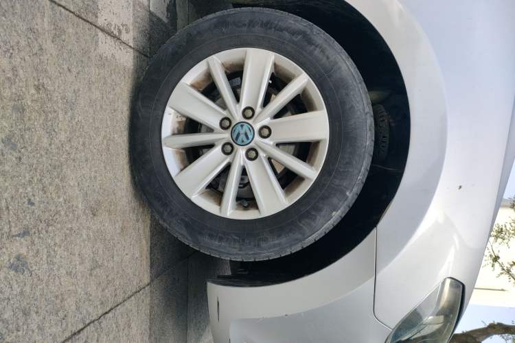 Used Volkswagen Jetta 2013 1.4L Manual Fashion Model