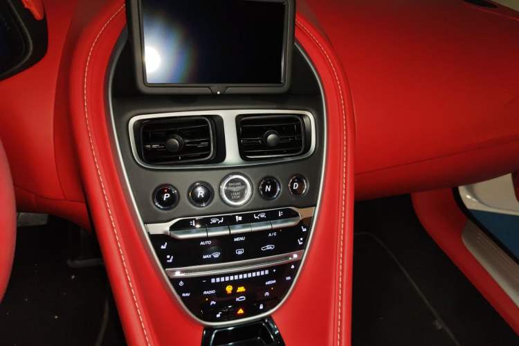 Used AstonMartin DB11 2019 4.0T V8 Coupe