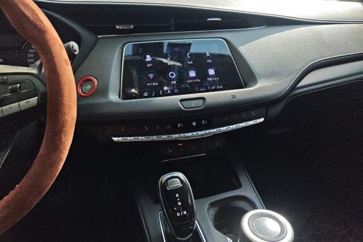 Used Cadillac XT4 2020 28T Two-Wheel-Drive Leading Version Audio And AC Panel