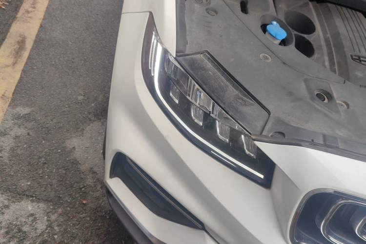 Used Geely Auto Emgrand X7 Sport 2020 1.8TD DCT Smart PRO Right Front Headlight