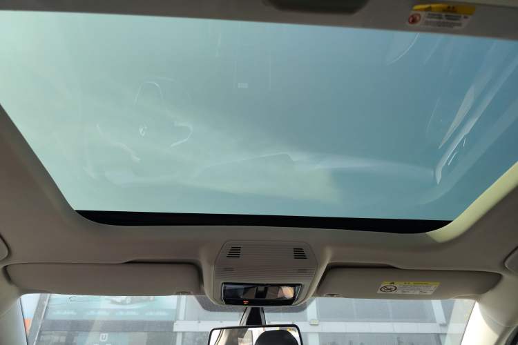 Used Volkswagen Golf 2023 Facelift 280TSI DSG Pro Headliner