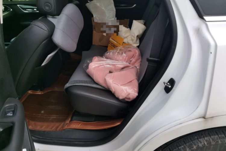 Used Cadillac XT5 2017 Anniversary Edition 25T Luxury Model
